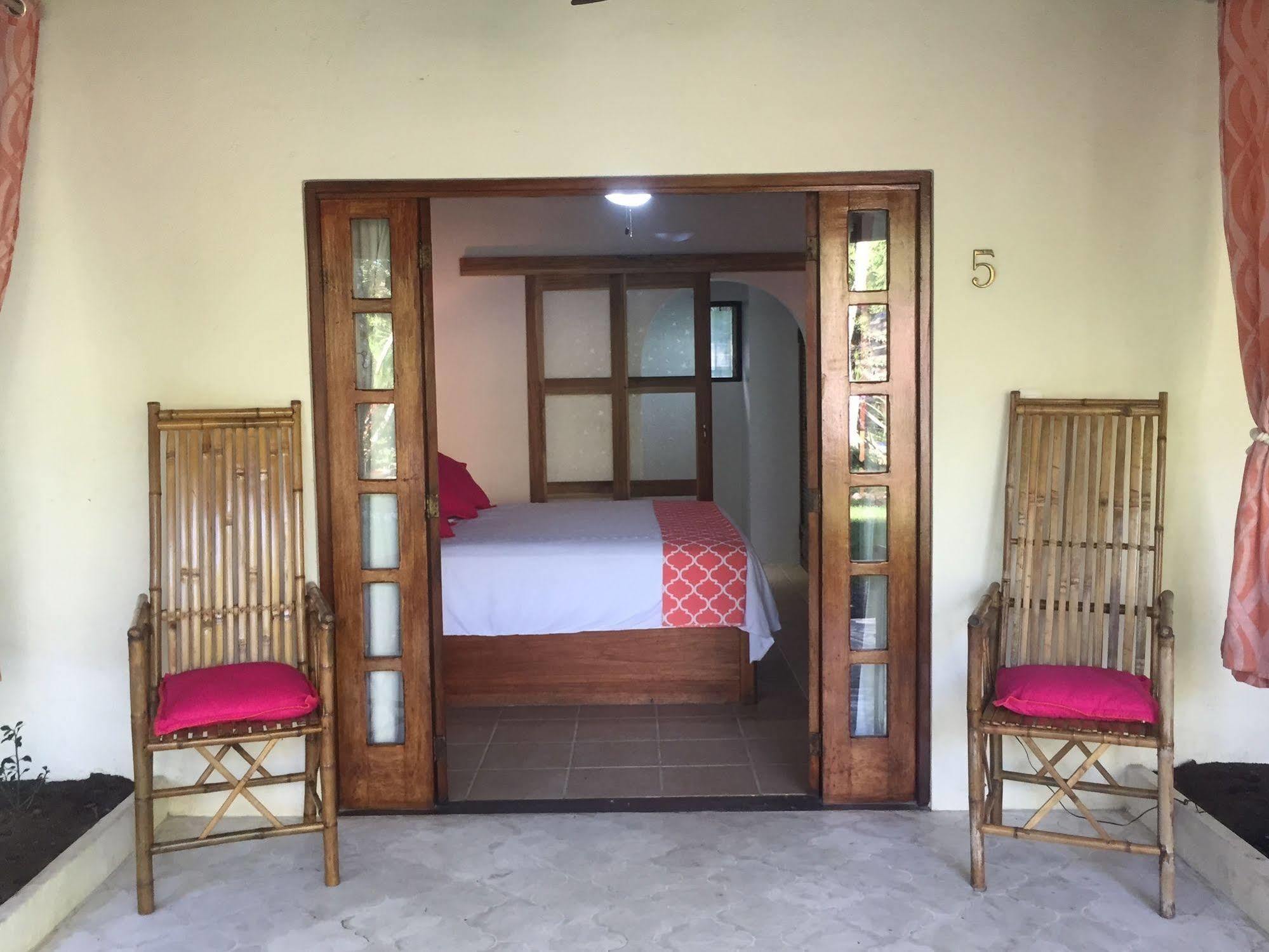 Magellan Boutique Hotel Cahuita Dış mekan fotoğraf